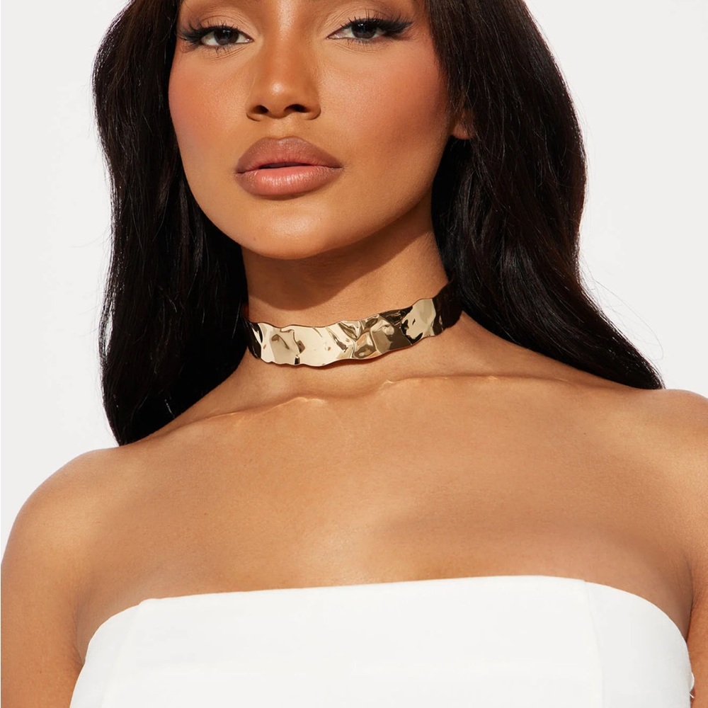 Gold Choker Necklace